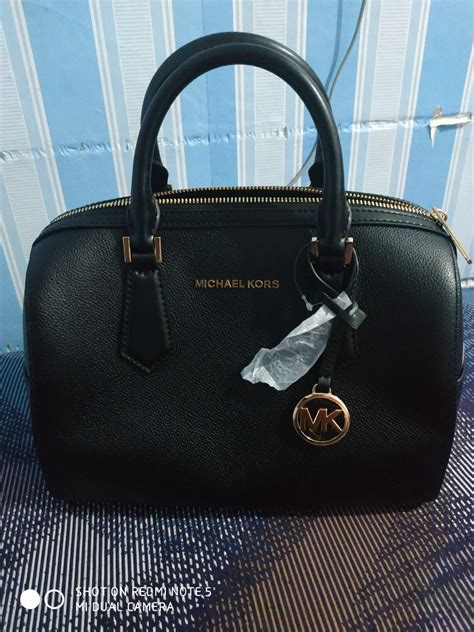 michael kors doctors bag price